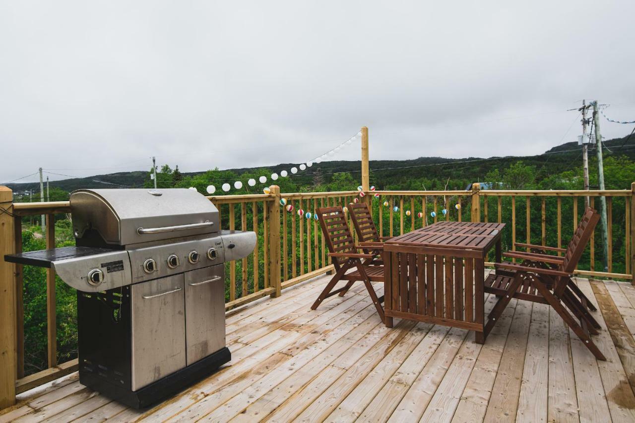 Out East Hostels - Rocky Harbour Esterno foto